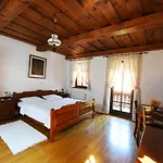 Guest house Domacija Seruga Countryside 4*