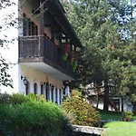 Domacija Seruga Countryside Vendégház