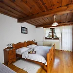 Vendégház Domacija Seruga Countryside