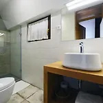 Domacija Seruga Countryside Vendégház