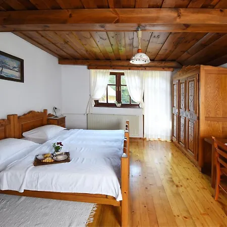 Maison d'hôtes Domacija Seruga Countryside Novo Mesto