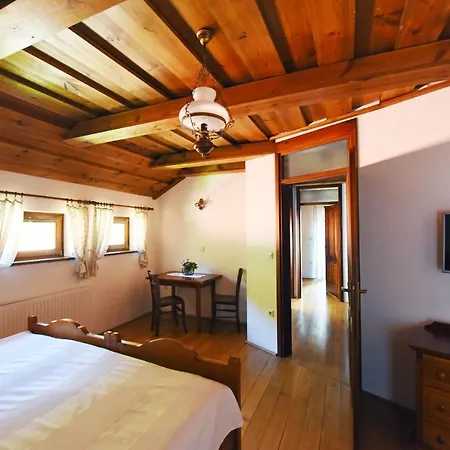 Domacija Seruga Countryside Maison d'hôtes