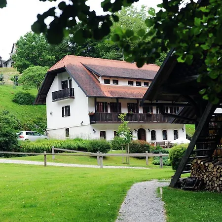 Domacija Seruga Countryside Gostinjska kuća