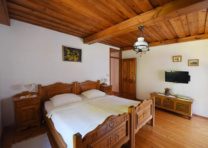 Domacija Seruga Countryside 4*